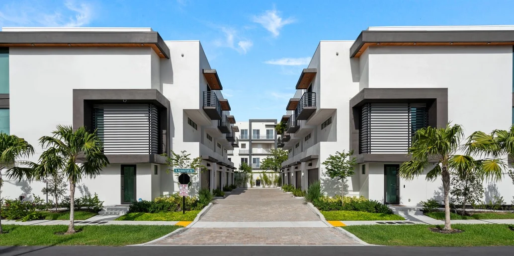 Defined-Com-Lineo-LakeRidge