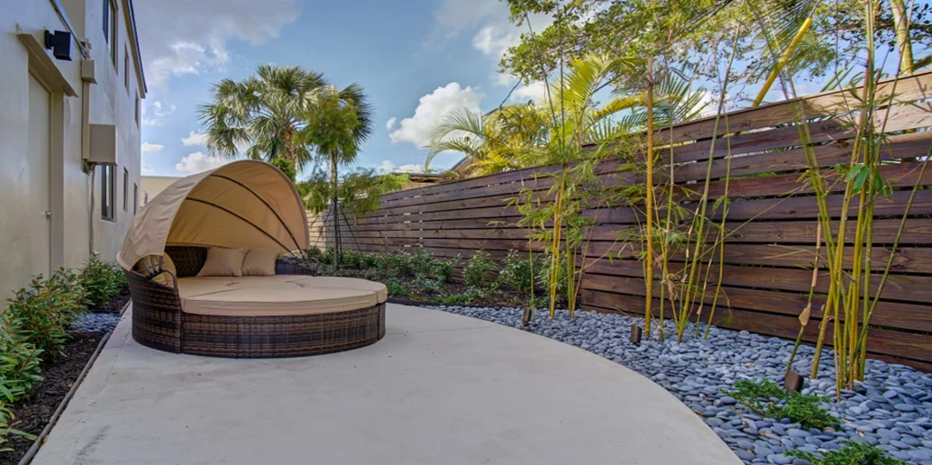 Defined-Com-ZenGarden-01