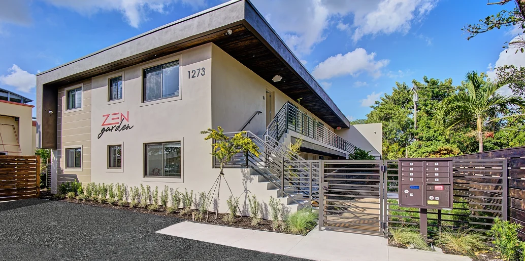 Defined-Com-ZenGarden